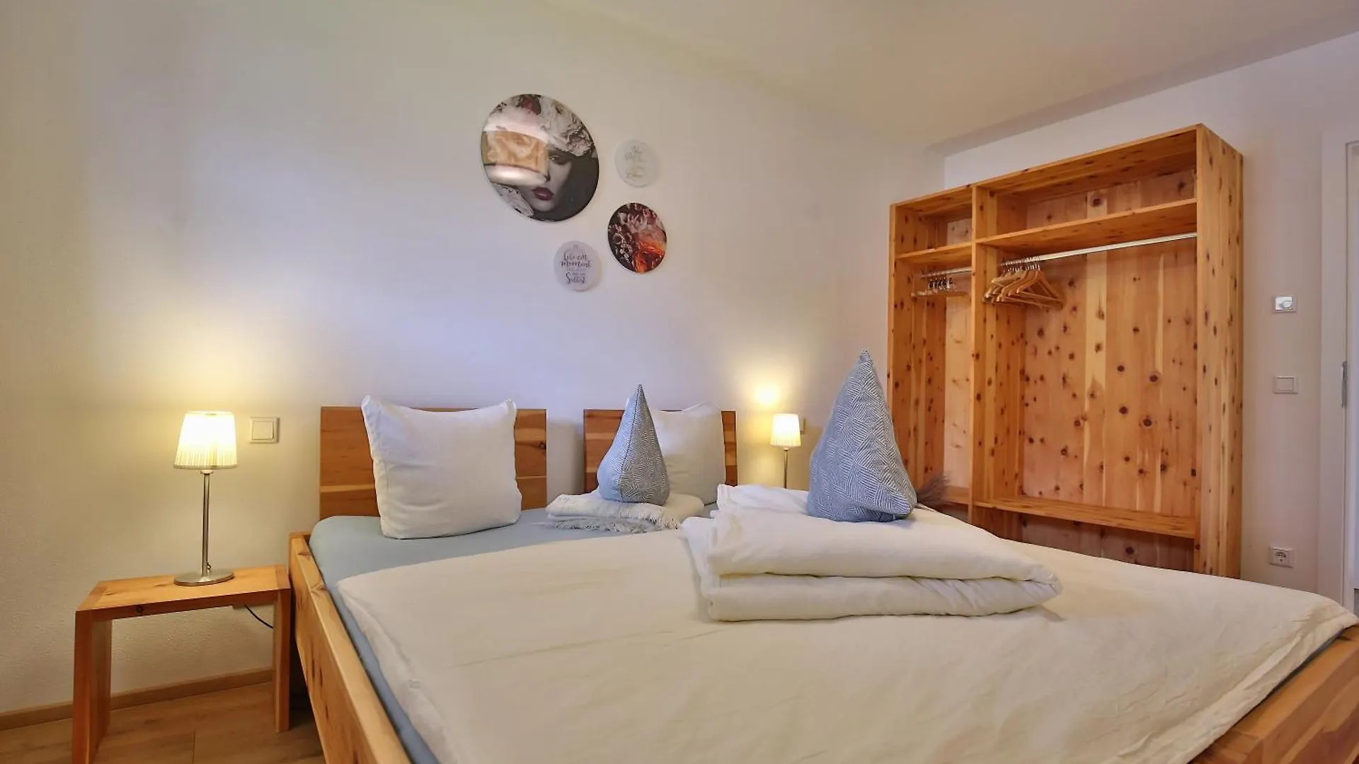 Apartment Landhaus Appartement Seidenwebergut Anif Bei Salzburg Niederalm Austria